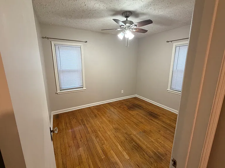 5000 Randolph St — Photo 12