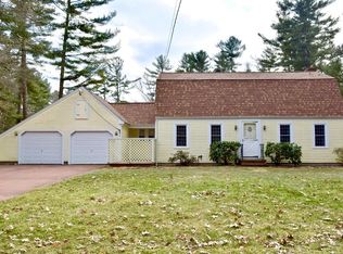 4 Tims Point Rd, Wareham, MA 02571