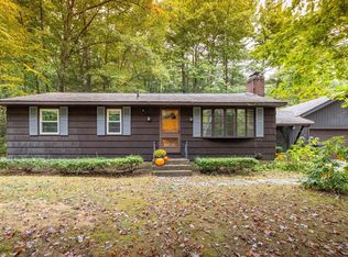33 Wood Rd, Westfield, MA 01085