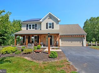 860 Newport Rd, Manheim, PA 17545