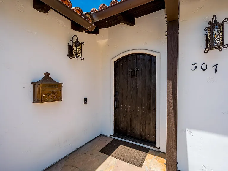 307 Calle Dorado — Photo 8