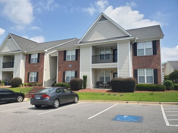 4050 Bardstown Ct APT 203