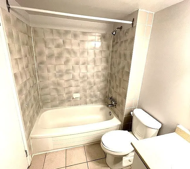 1450 Glen Abbey Gate #824 — Photo 29
