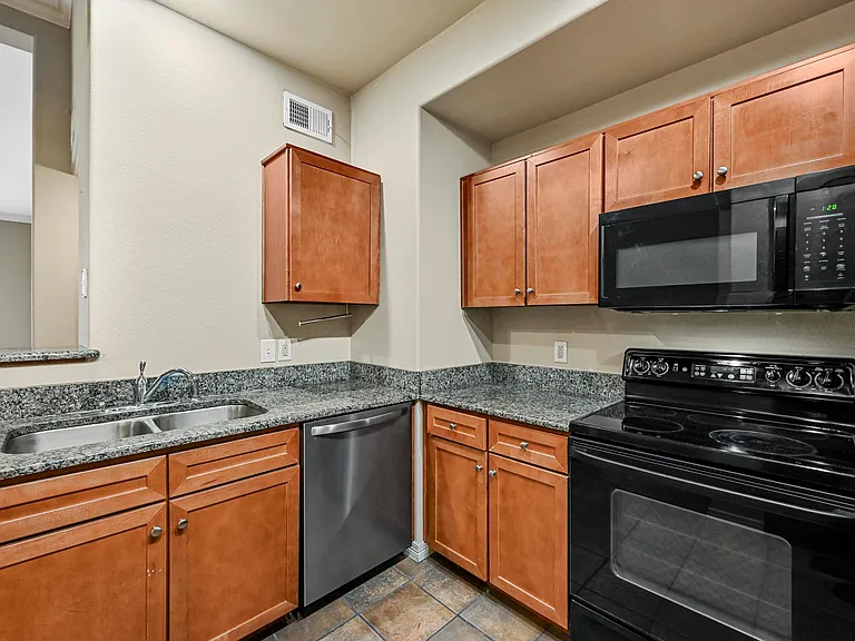 330 Las Colinas Blvd #464 — Photo 18