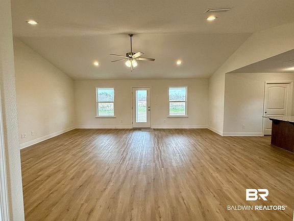 4th image of 22861 Price Grubbs Rd
