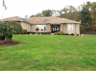 139 Glenmary Dr, Owego, NY 13827