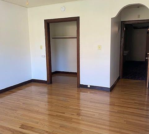 4th image of 701 Yakima Ave
