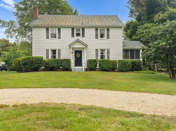 65 Phoenix Rd, Arrington, VA 22922