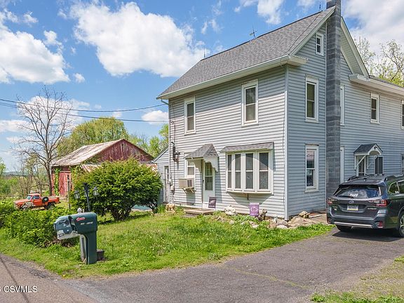 3rd image of 241 Holly Rd