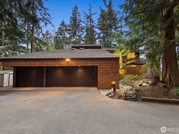 11730 Clearview Dr, Edmonds, WA 98026