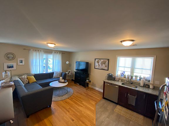 5th image of 159 Summer St APT 2