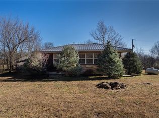 24021 County Road 530, Colcord, OK 74338