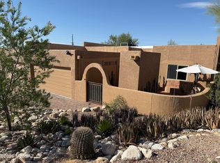 6440 N Foothills Dr, Tucson, AZ 85718