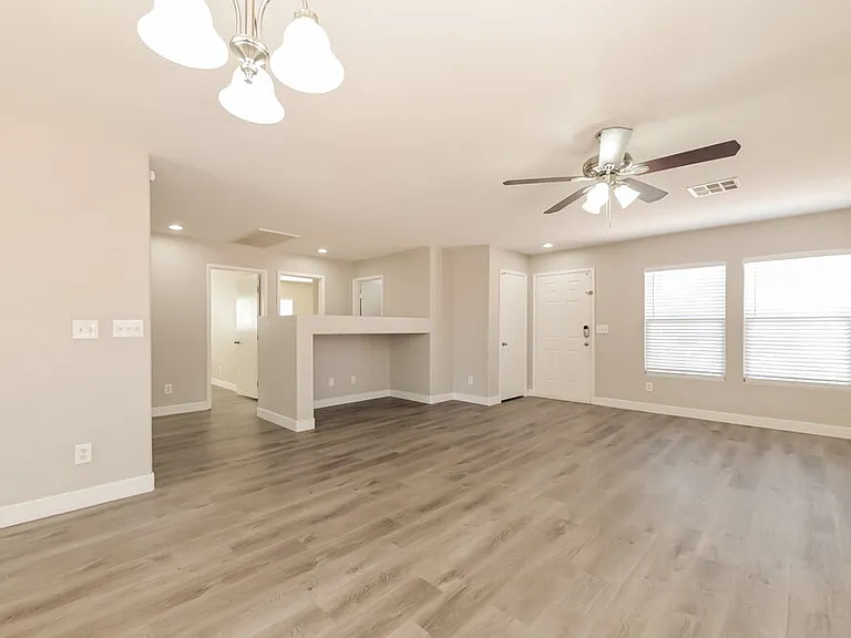 615 Backbone Mountain Dr — Photo 6