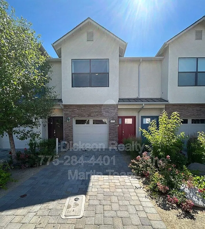 2 bed, 2.5 bath, 1270 sqft, $2,195 — Photo 1
