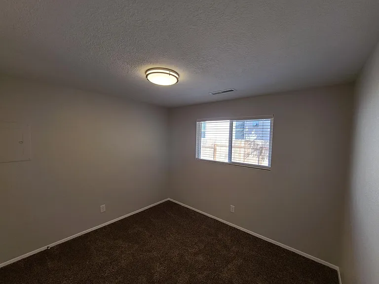 806 W Brumback St — Photo 12