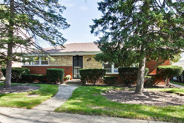 1st image of 9427 Kildare Ave