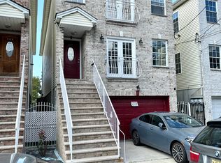 271 Grant Ave #1, Jersey City, NJ 07305