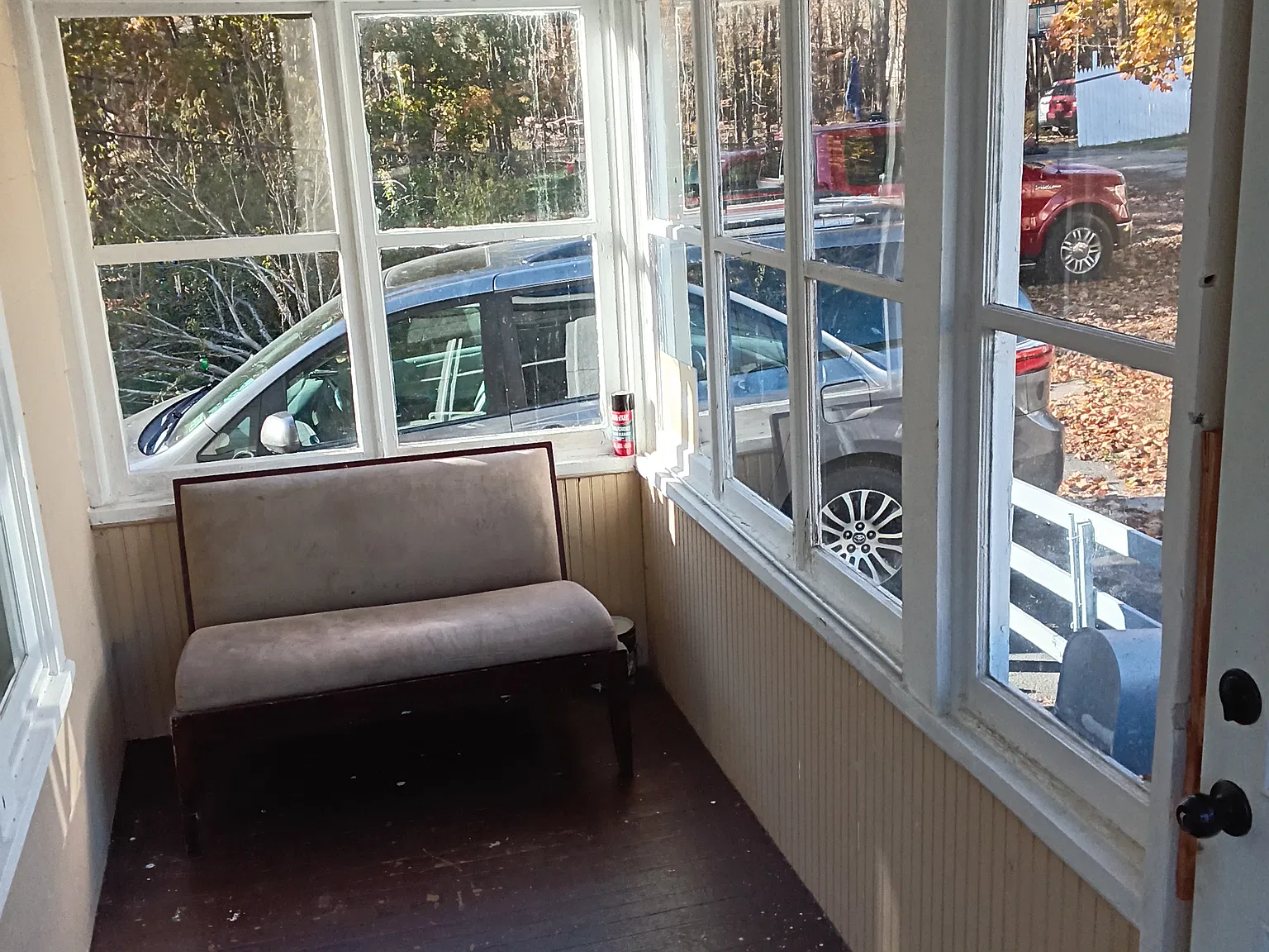 3 bed, $1,500 — Photo 2