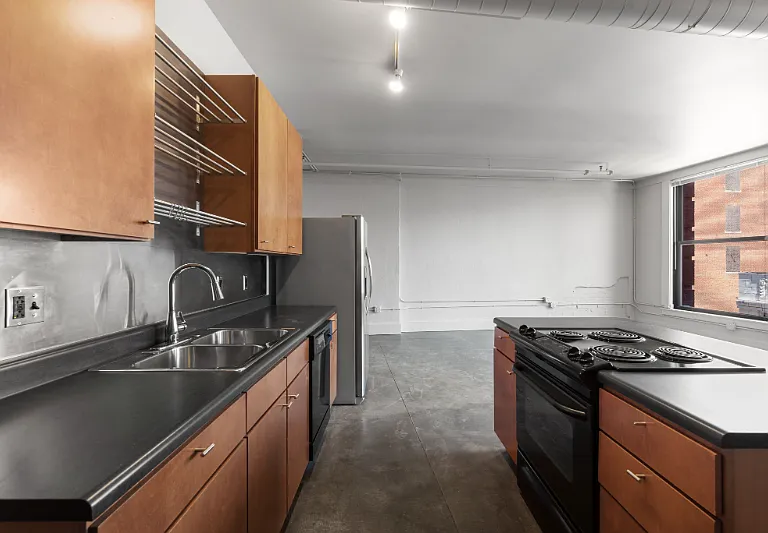 1006 Olive St #502 — Photo 9