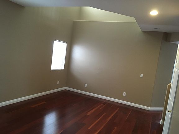 3rd image of 8331 Chelsea Ln