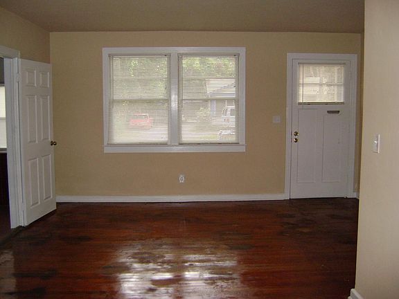 Entrance and Living Room