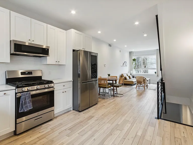 1343 S Lambert St — Photo 5
