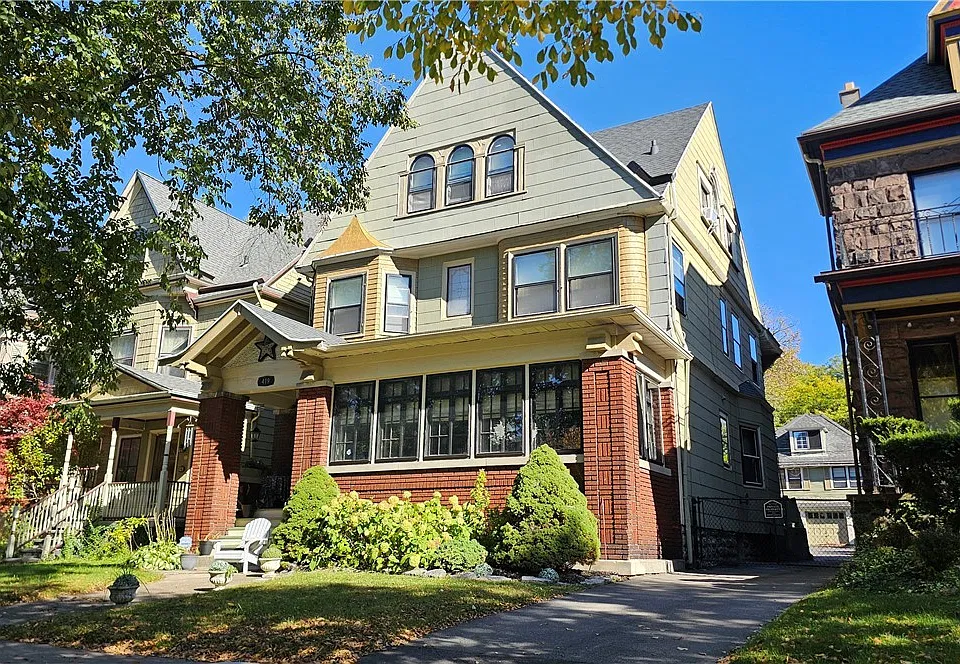 419 Richmond Ave #2
