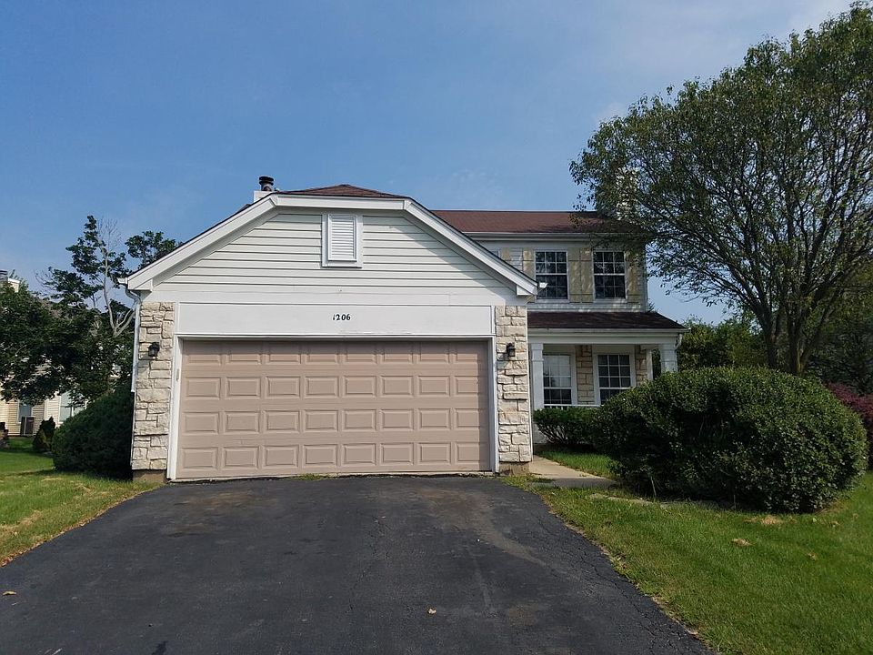 1st image of 1206 N Lancaster Cir