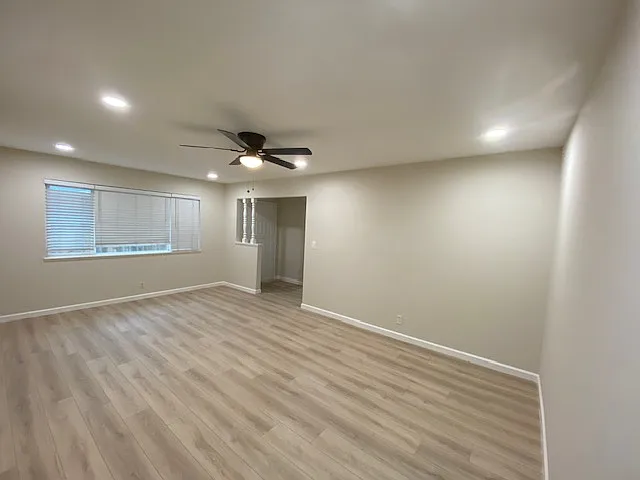 7333 Glenoaks Way — Photo 1