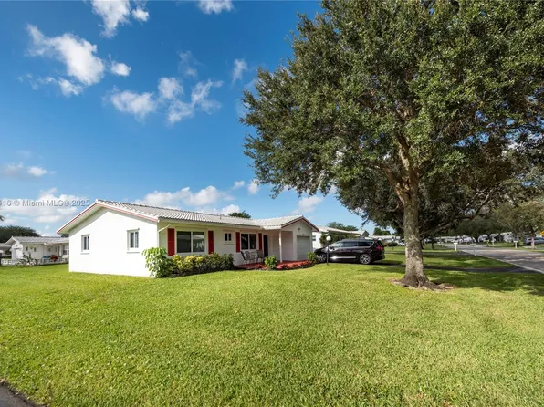 8544 Campanelli Blvd, Plantation, FL 33322