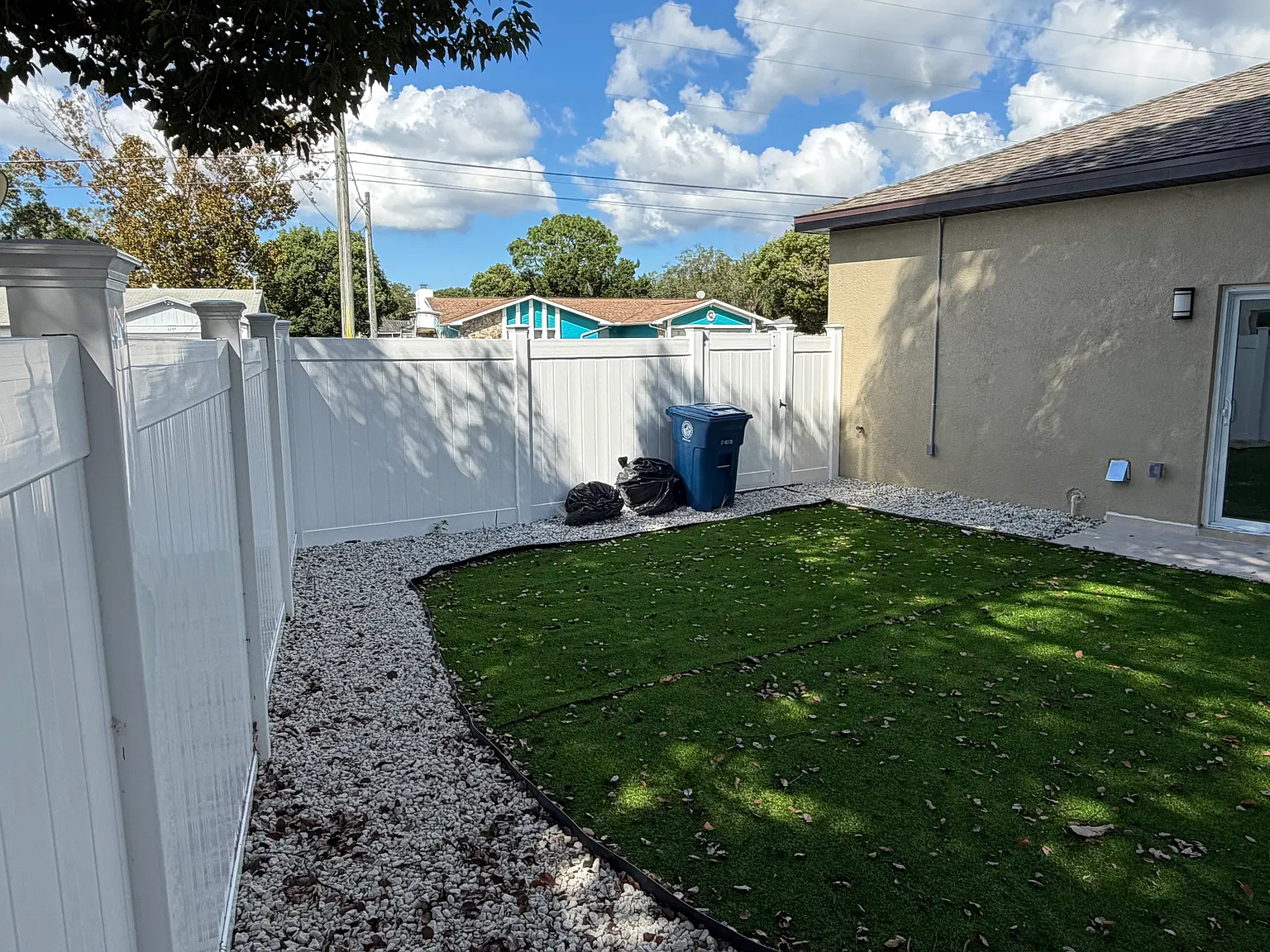 2 bed, 888 sqft, $1,700 — Photo 1