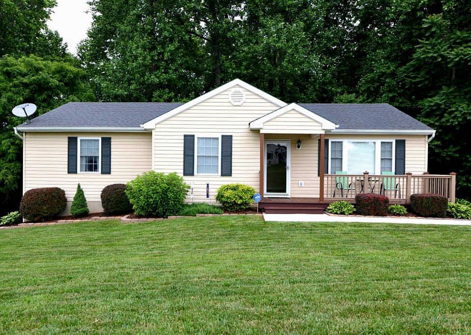 1st image of 209 Reno Dr