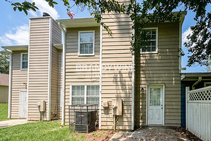 3608 Spring Trce — Photo 19
