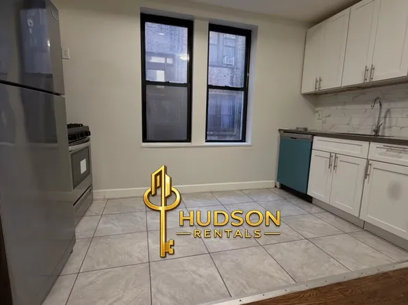 164 Bergen Ave, Jersey City, NJ