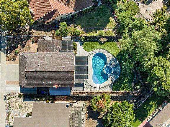 2nd image of 9466 Aldabra Ct