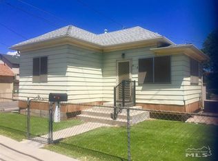 918 D St, Sparks, NV