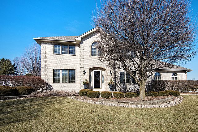 1st image of 13834 Cantigny Ln