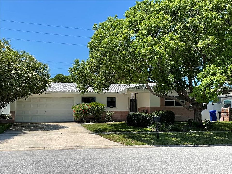 1st image of 923 Santa Monica Dr
