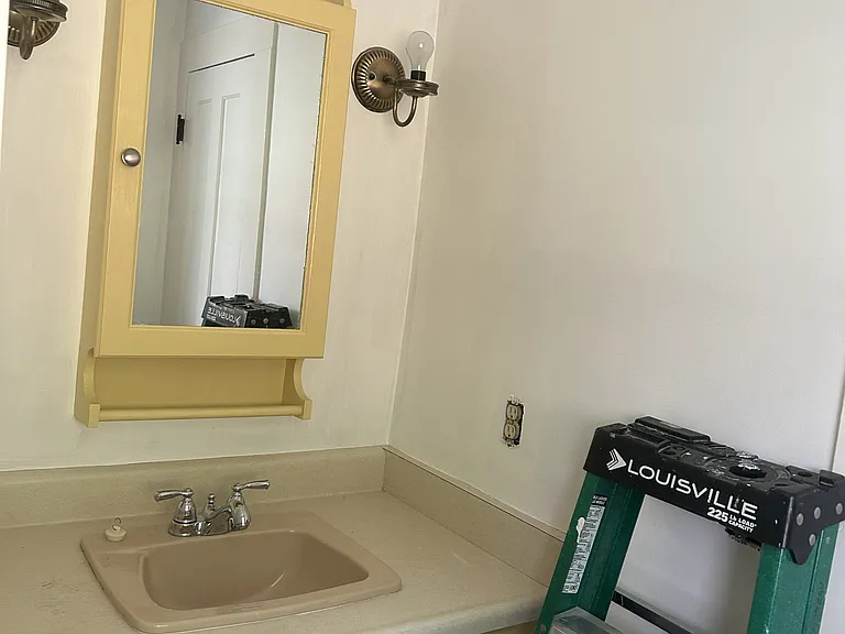 472 Marlboro St #3 — Photo 7