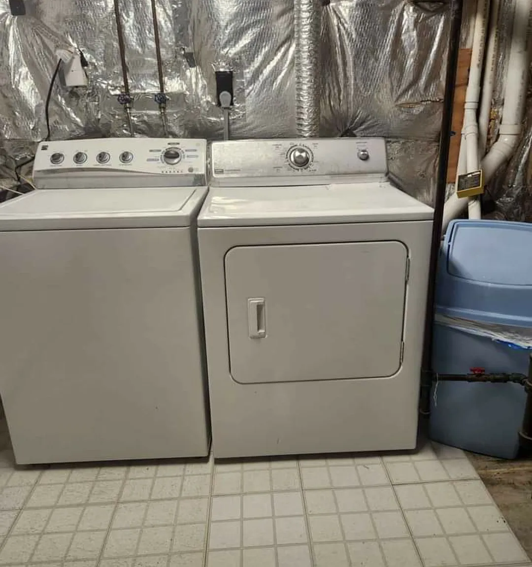 1 bed, 1.5 bath, 1460 sqft, $750 — Photo 3