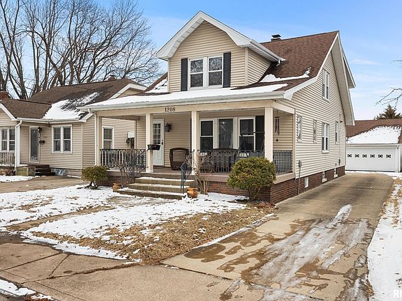 2nd image of 1208 W Margaret Ave
