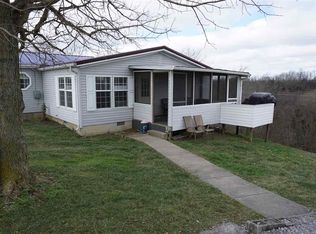 999 Davis Rd, Falmouth, KY 41040