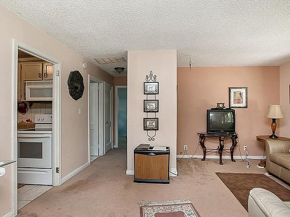 4th image of 8262 E 48th St