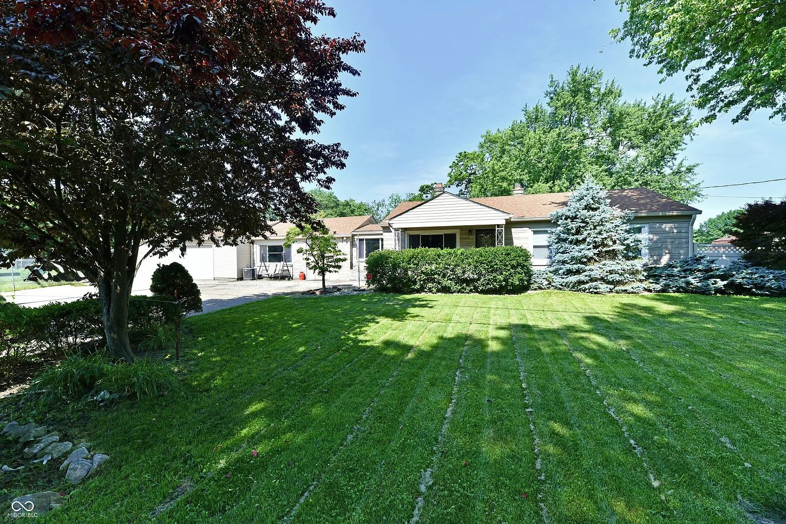4020 S Lynhurst Dr photo 1