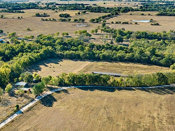 3rd image of 12650 Scates Rd