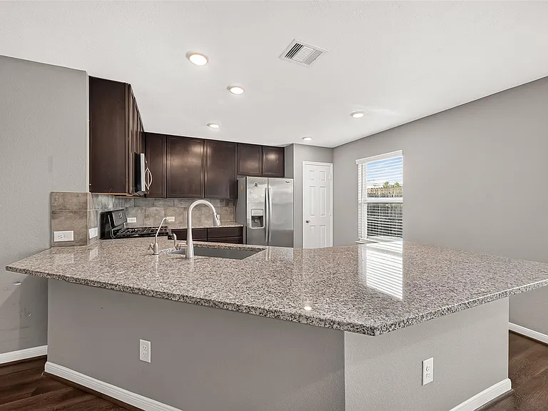 8932 Hollister Commons Ln — Photo 17