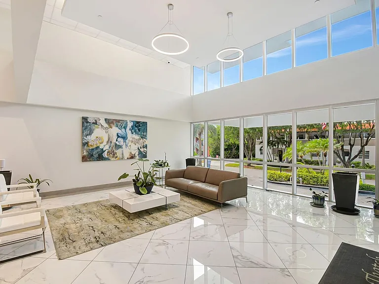 531 N Ocean Blvd #805 — Photo 3