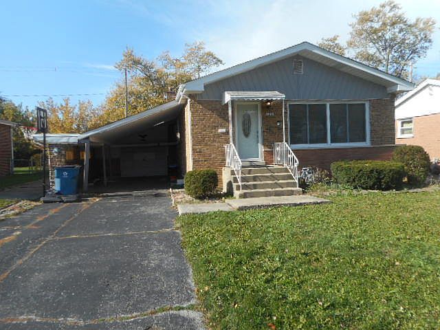 1st image of 500 N Manchester Dr