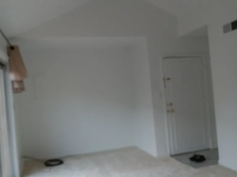 105 Jamestown Dr #105C — Photo 4